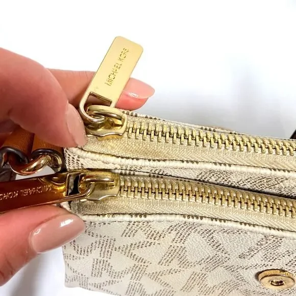 Michael Kors Fulton Small Saffiano Leather Messenger Bag Vanilla Acorn Neutral - Picture 8 of 12